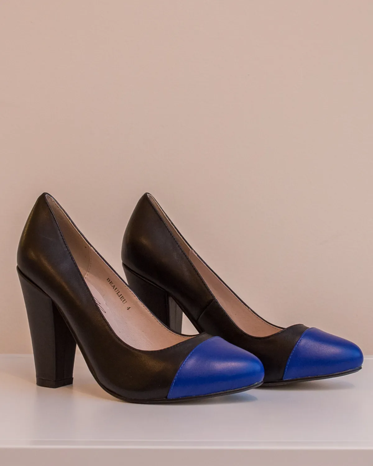 Beaulieu Court Heel | Black & Royal Blue