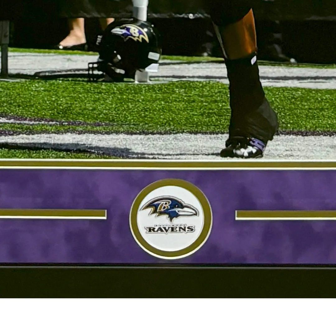 Ray Lewis Hand Signed & Framed Baltimore Ravens 16x20 Football Photo